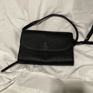 SIMPLY VERA VERA WANG CROSSBODY